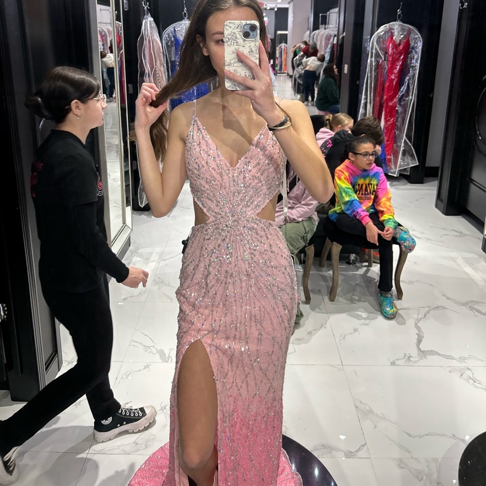 Primavera Pink prom dress